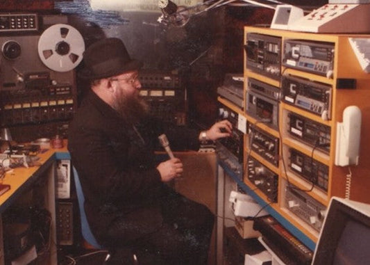 eli teitelbaum doing dial a daf